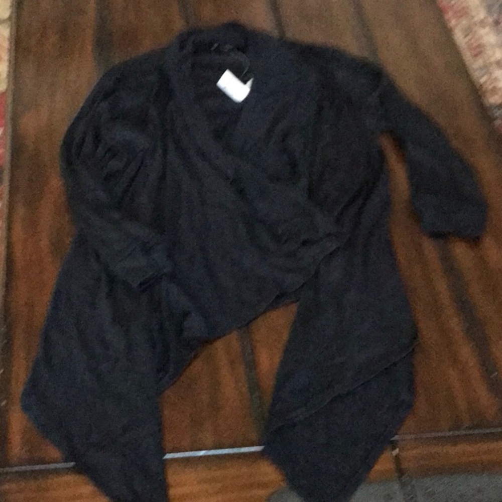 Adrienne Vittadini Studio Black Wrap Size M
